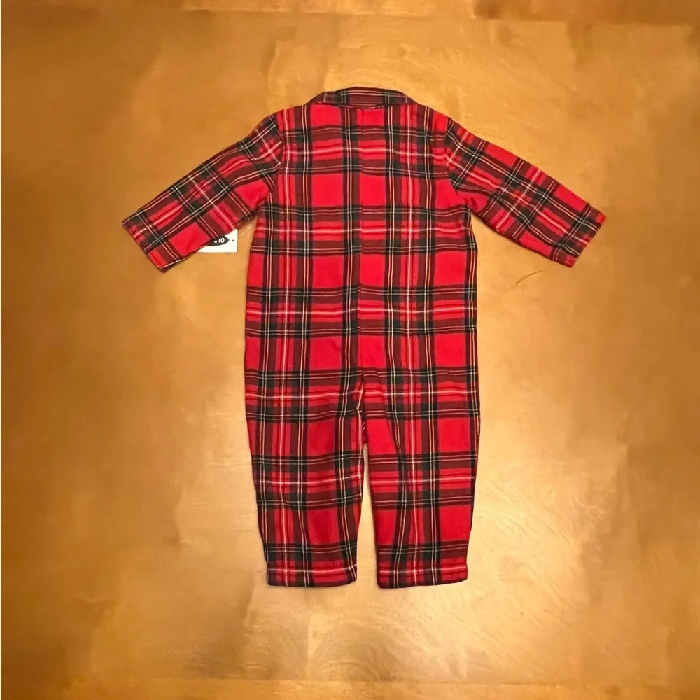BOGO FREE: NWT TWO Old Navy Plaid Baby Rompers 6-9 Months - Picture 6 of 13